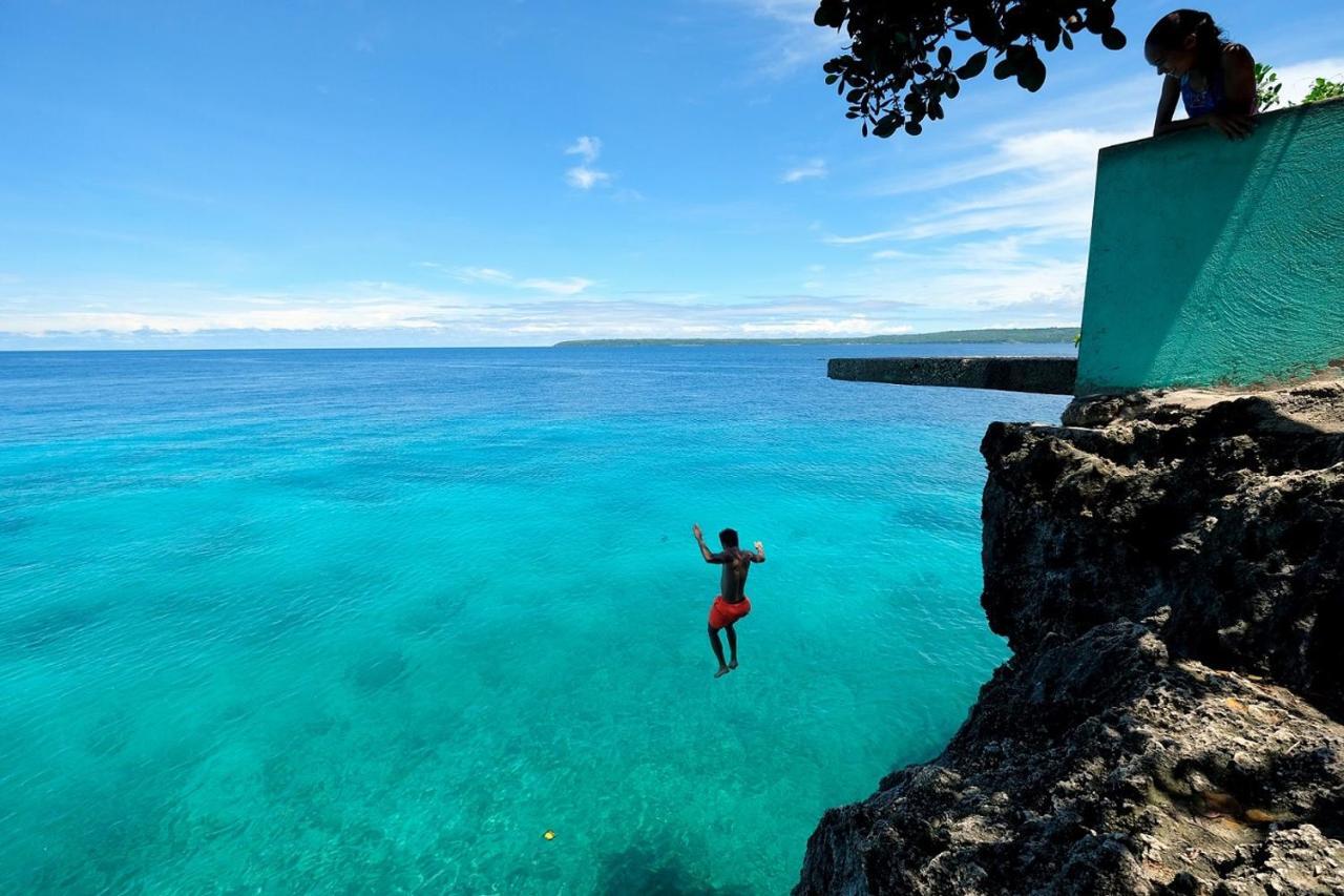 White Villas Resort Siquijor Exterior photo