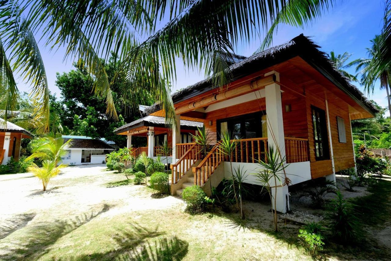 White Villas Resort Siquijor Exterior photo